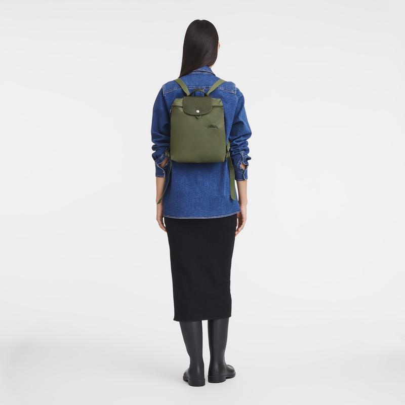 Forest Green Women's Longchamp Le Pliage Green M Backpacks | 0724-KXGPH